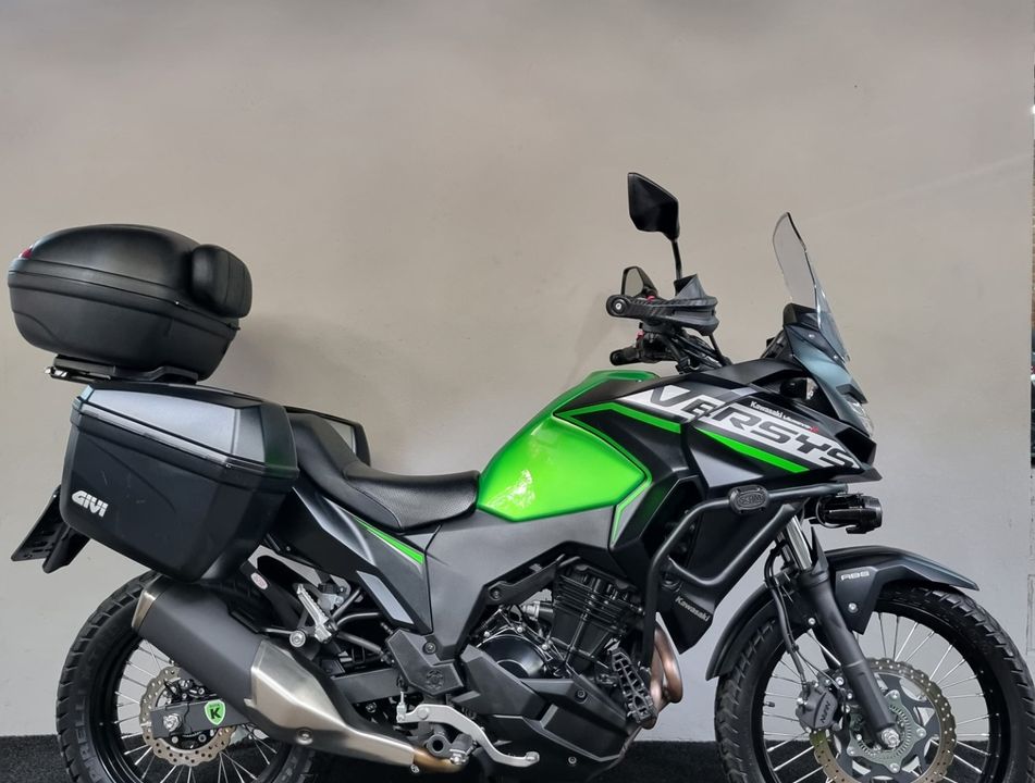 KAWASAKI Versys-X 300