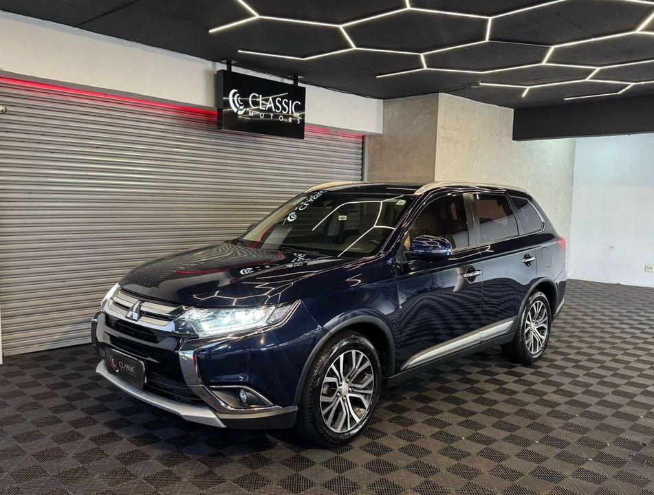 Mitsubishi OUTLANDER 2.2 165cv Diesel Aut.