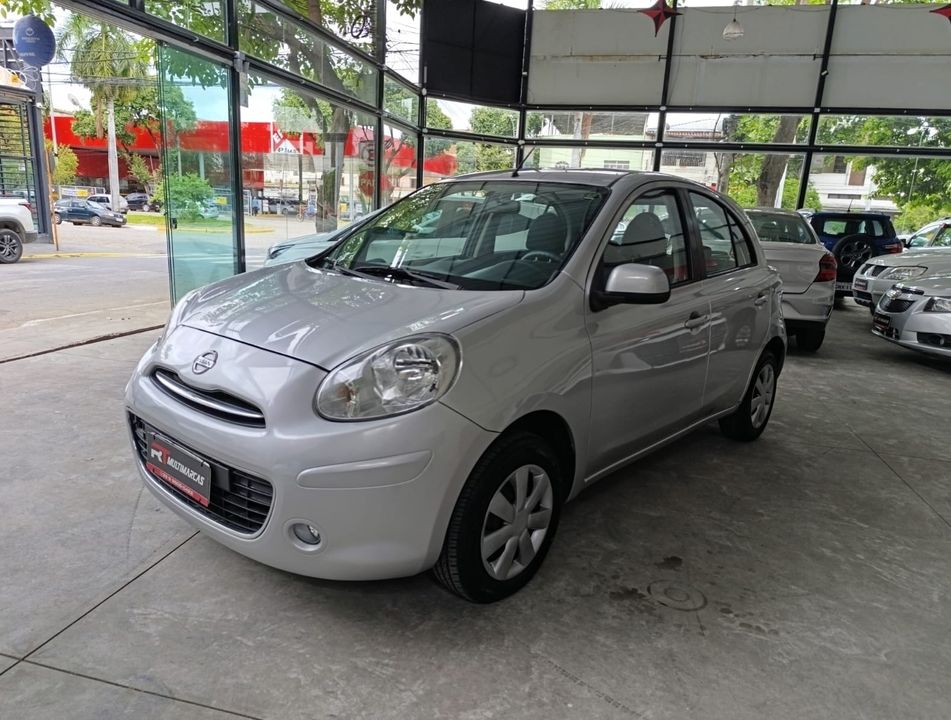 NISSAN March 1.0 16V S (Flex)