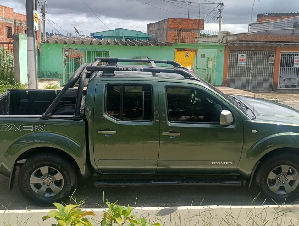 Nissan Frontier LE CD 4x4 2.5 TB Diesel Aut.