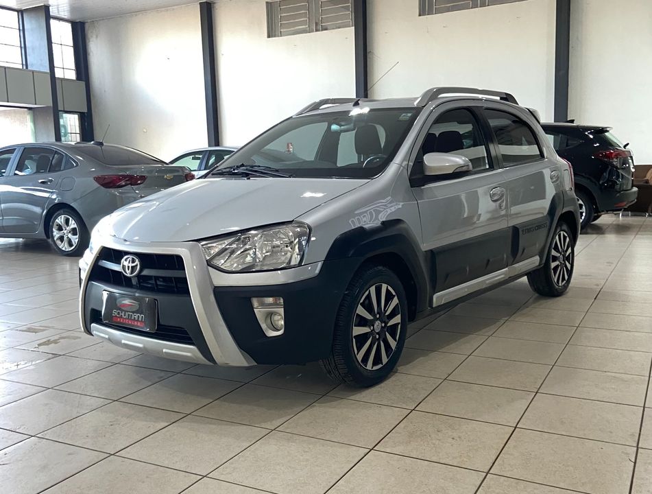 Toyota ETIOS CROSS 1.5 Flex 16V 5p Mec.