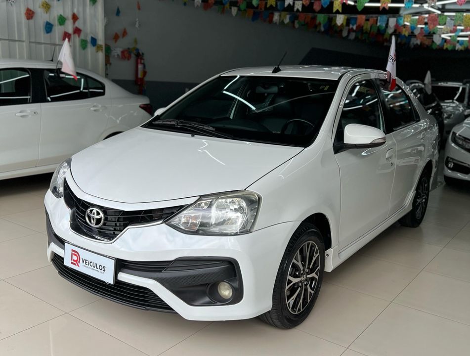 Toyota ETIOS PLATINUM Sed. 1.5 Flex 16V 4p Aut.