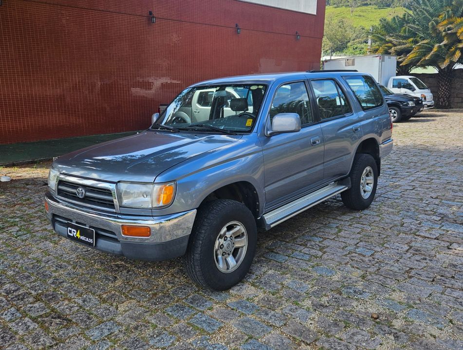 Toyota Hilux SW4 4x4 3.0 8V TB Diesel