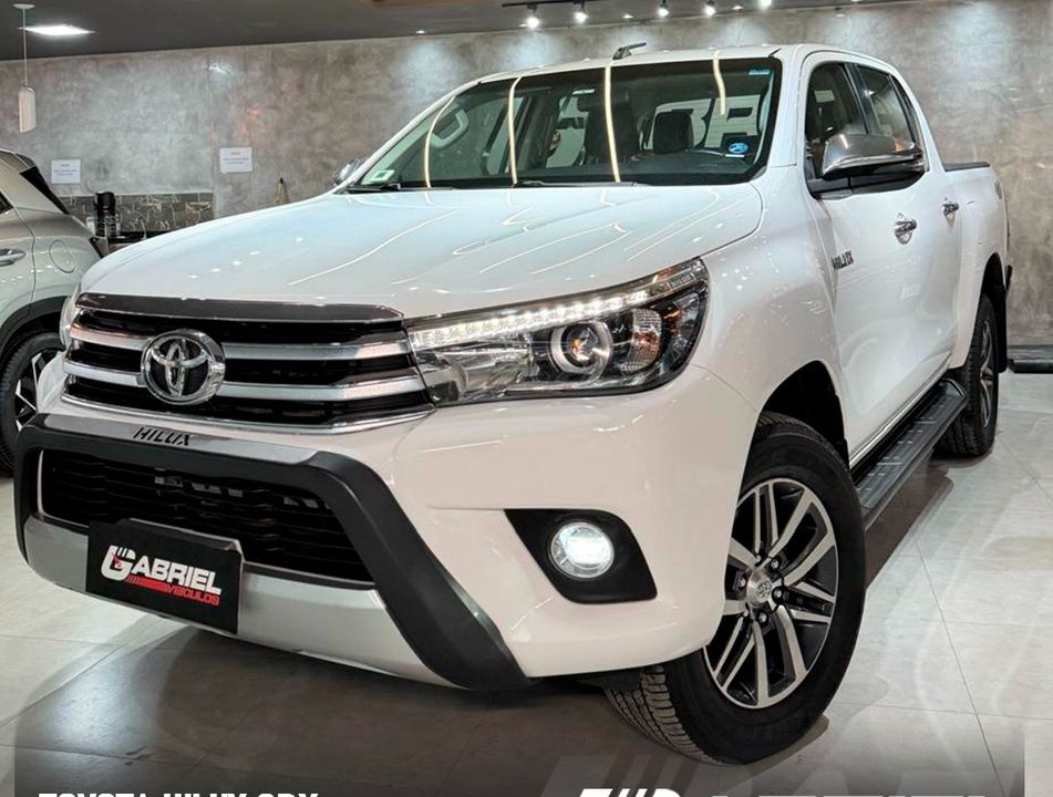 Toyota Hilux CD SRX 4x4 2.8 TDI 16V Diesel Aut.
