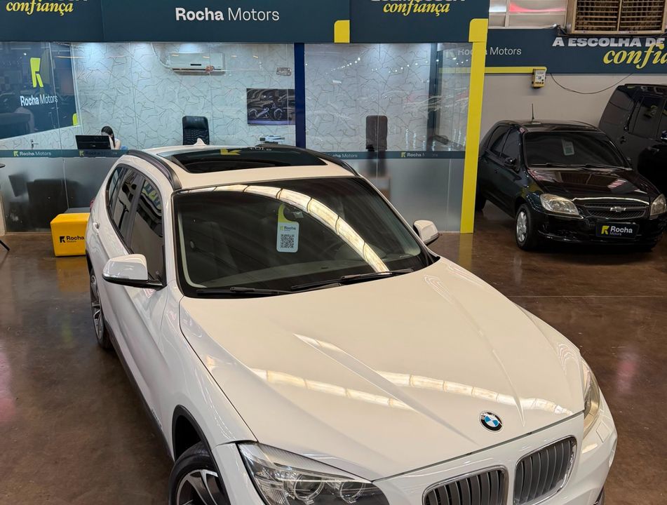 BMW X1 XDRIVE 28i Sport 2.0 ActiveFlex Aut.