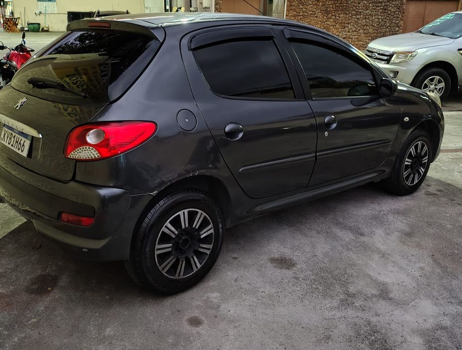 Peugeot 207 XR 1.4 Flex 8V 5p
