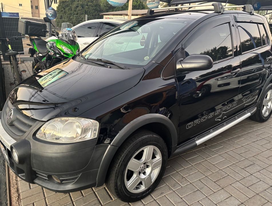 VolksWagen CROSSFOX 1.6 Mi Total Flex 8V 5p