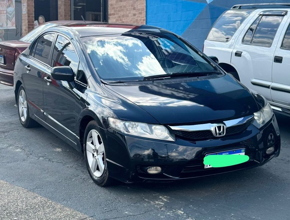 Honda Civic Sedan LXS 1.8/1.8 Flex 16V Mec. 4p