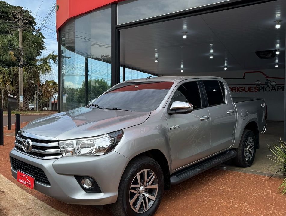 Toyota Hilux CD SRV 4x4 2.7 Flex 16V Aut.