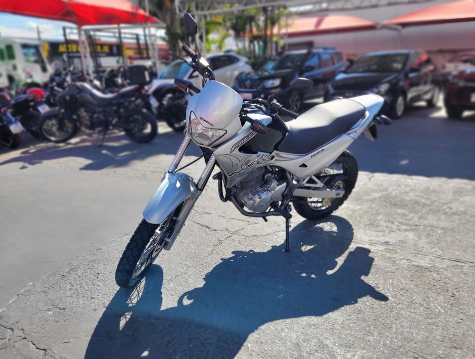 HONDA NX-4 FALCON 400