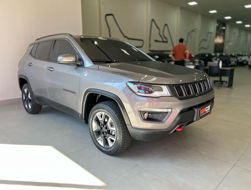 Jeep COMPASS TRAILHAWK 2.0 4x4 Dies. 16V Aut.