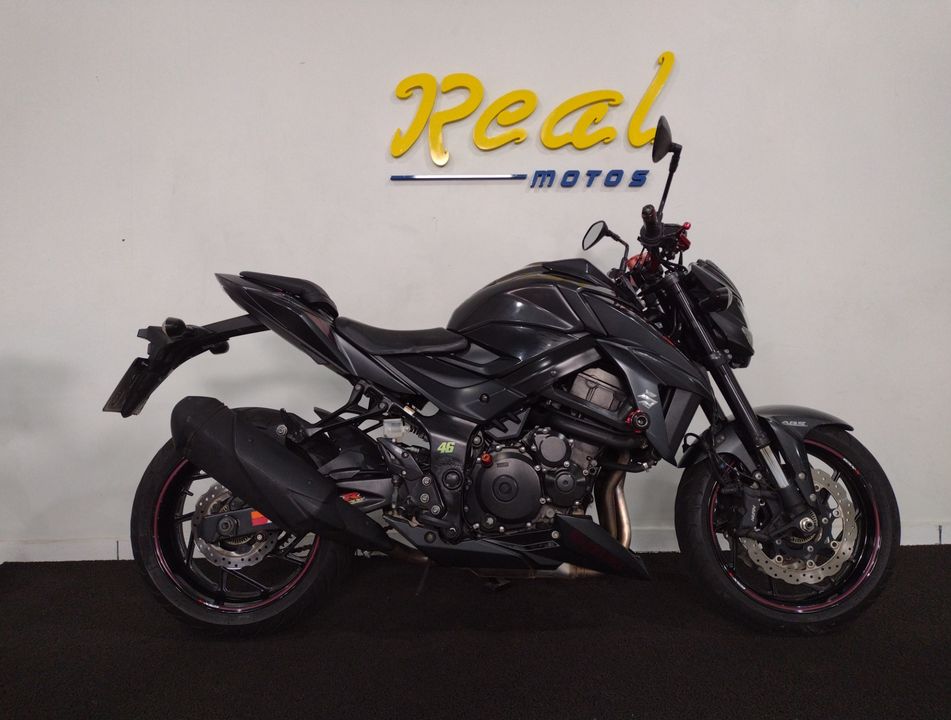 SUZUKI GSX-S 750