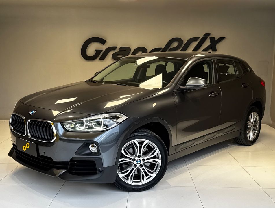 BMW X2 SDRIVE 18i 1.5 ActiveFlex 136cv Aut.
