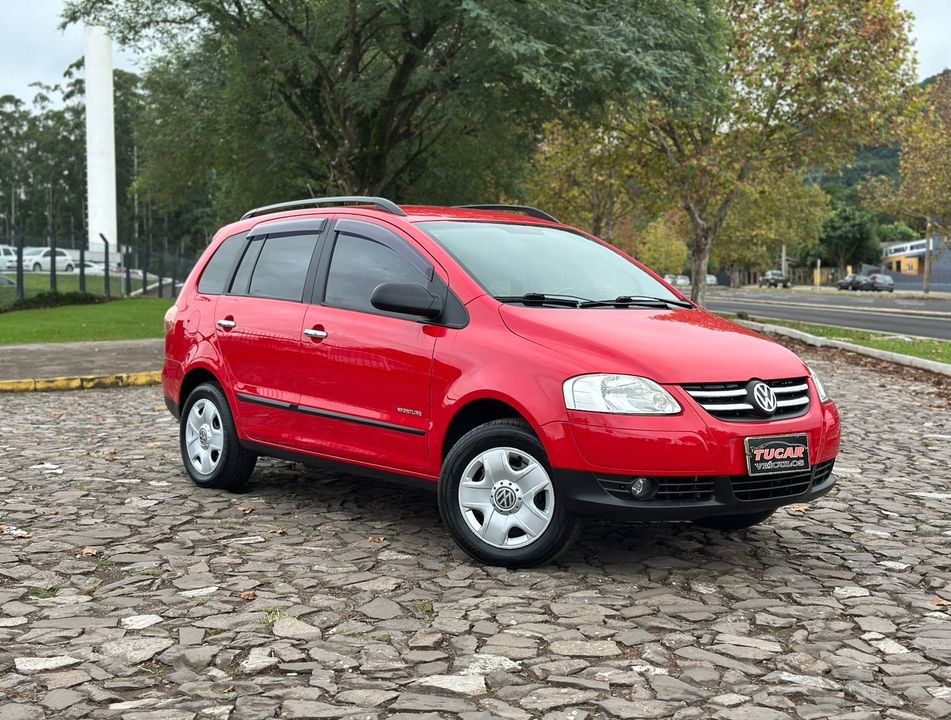 VolksWagen SPACEFOX 1.6/ 1.6 Trend Total Flex 8V 5p