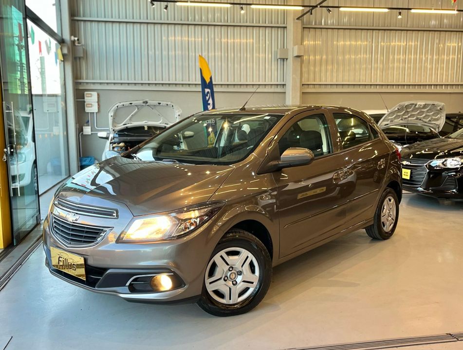 Chevrolet ONIX HATCH LT 1.0 8V FlexPower 5p Mec.