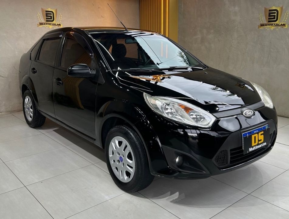 Ford Fiesta Sedan 1.0 8V Flex 4p