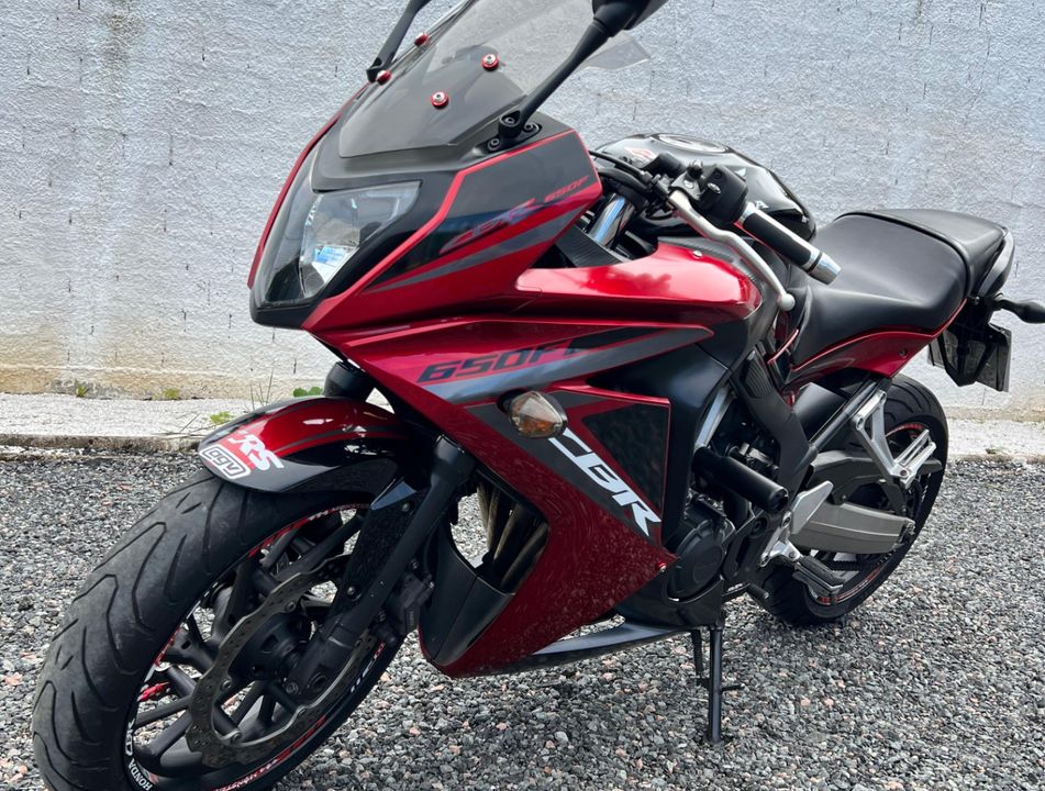 HONDA CBR 650F
