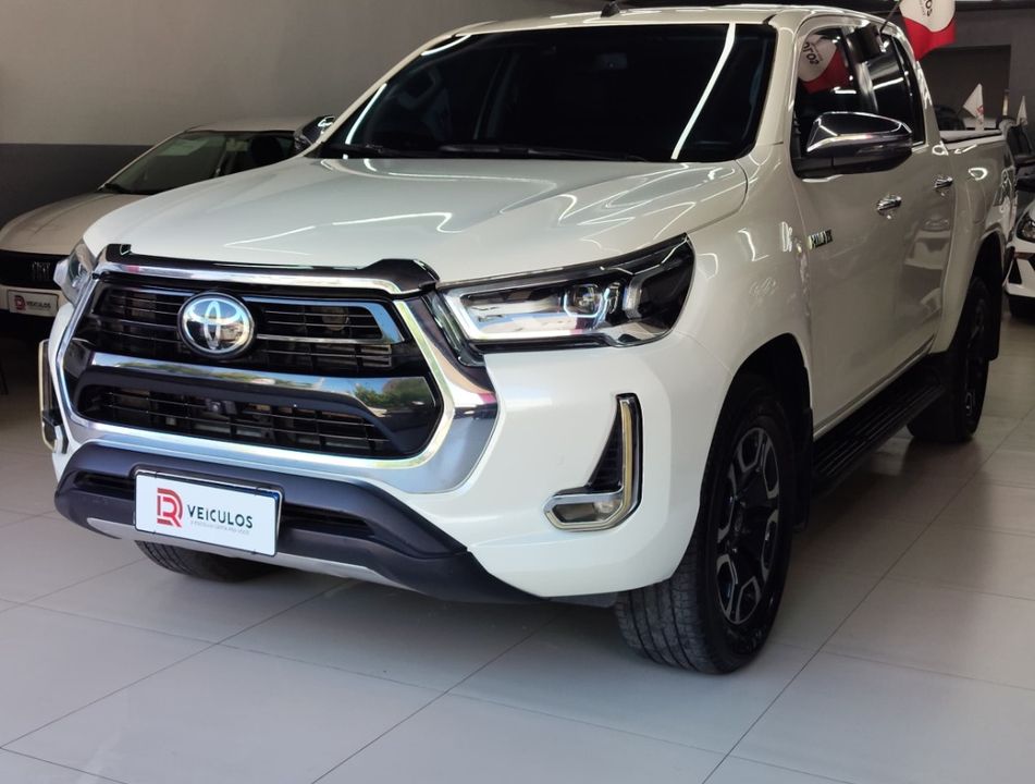 Toyota Hilux CD SRX 4x4 2.8 TDI 16V Diesel Aut.