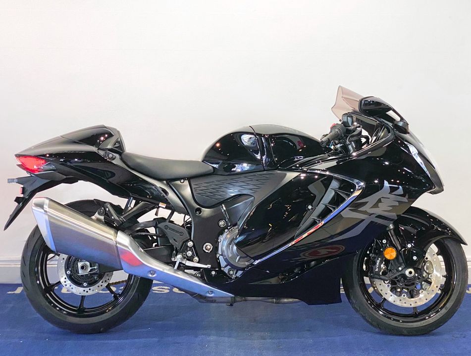 SUZUKI GSX 1300-R HAYABUSA