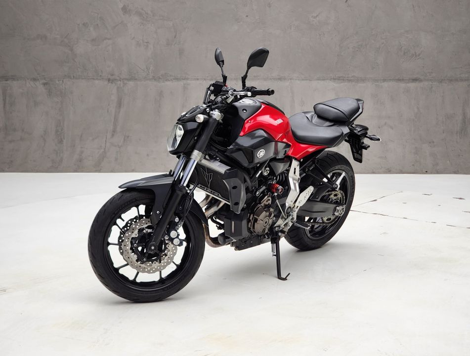 YAMAHA MT-07/MT-07 ABS 689cc