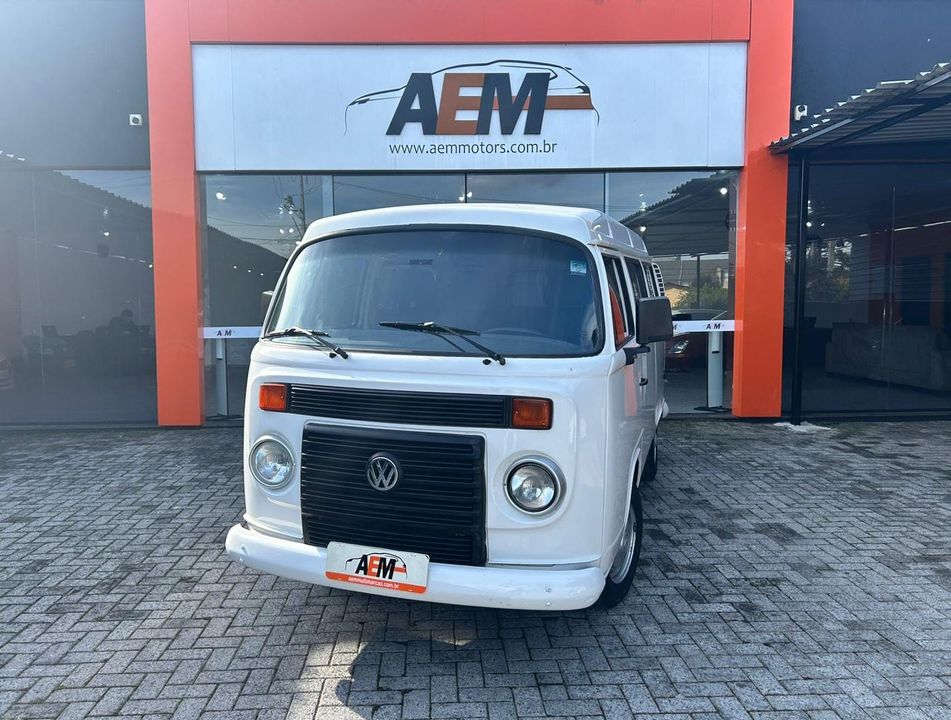 VolksWagen Kombi Lotação 1.4 Mi Total Flex 8V