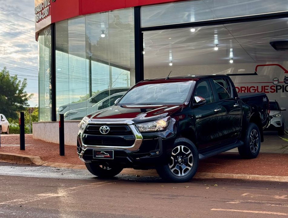 Toyota Hilux CD SRV 4x4 2.7 Flex 16V Aut.