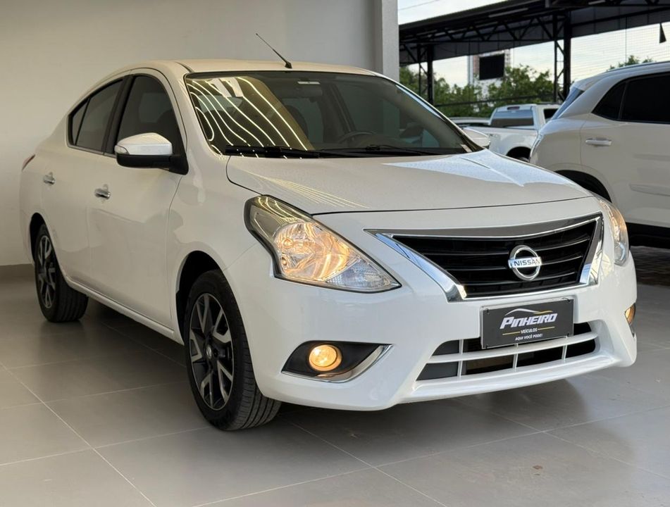 Nissan VERSA SL 1.6 16V FlexStart 4p Aut.