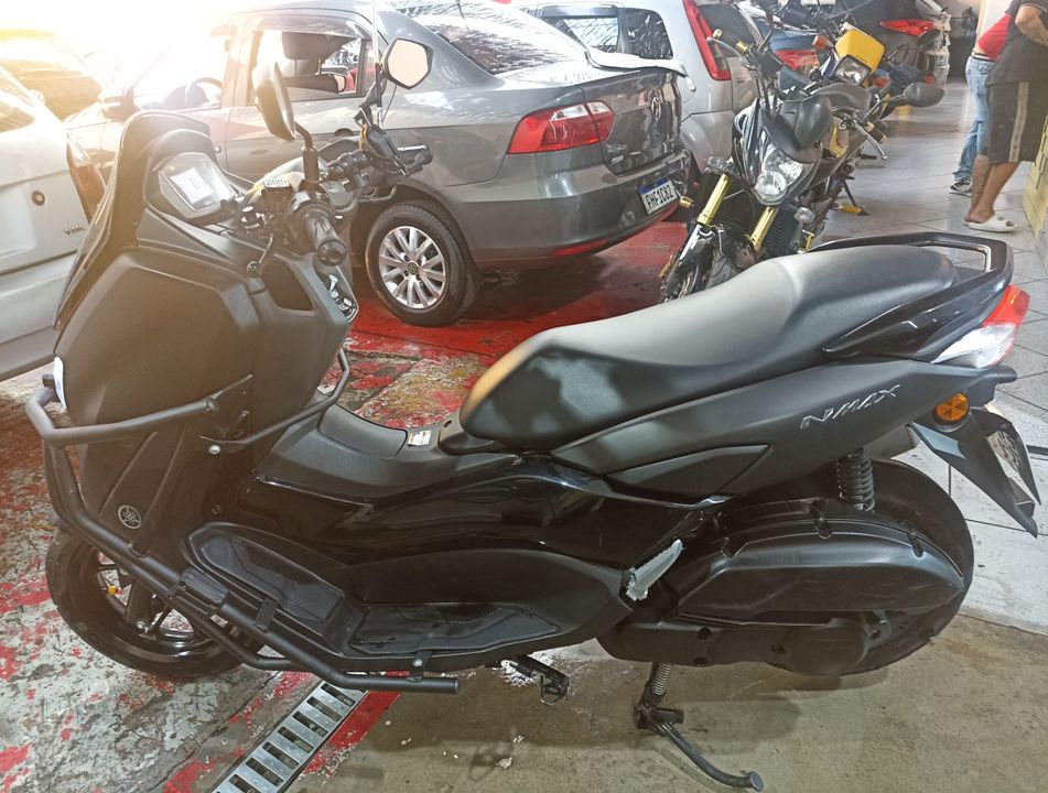 YAMAHA NMAX 160