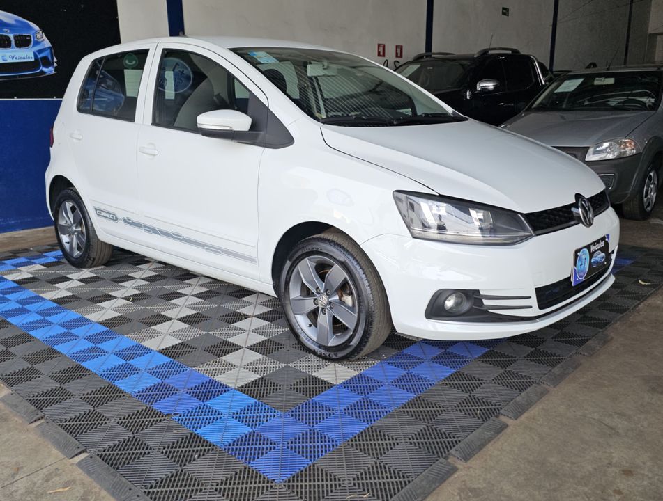VolksWagen Fox Connect 1.6 Flex 8V 5p
