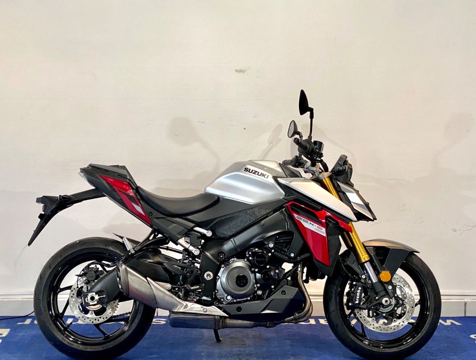 SUZUKI GSX-S 1000