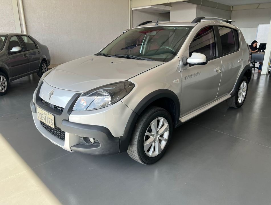 Renault SANDERO Expression Hi-Flex 1.6 8V 5p