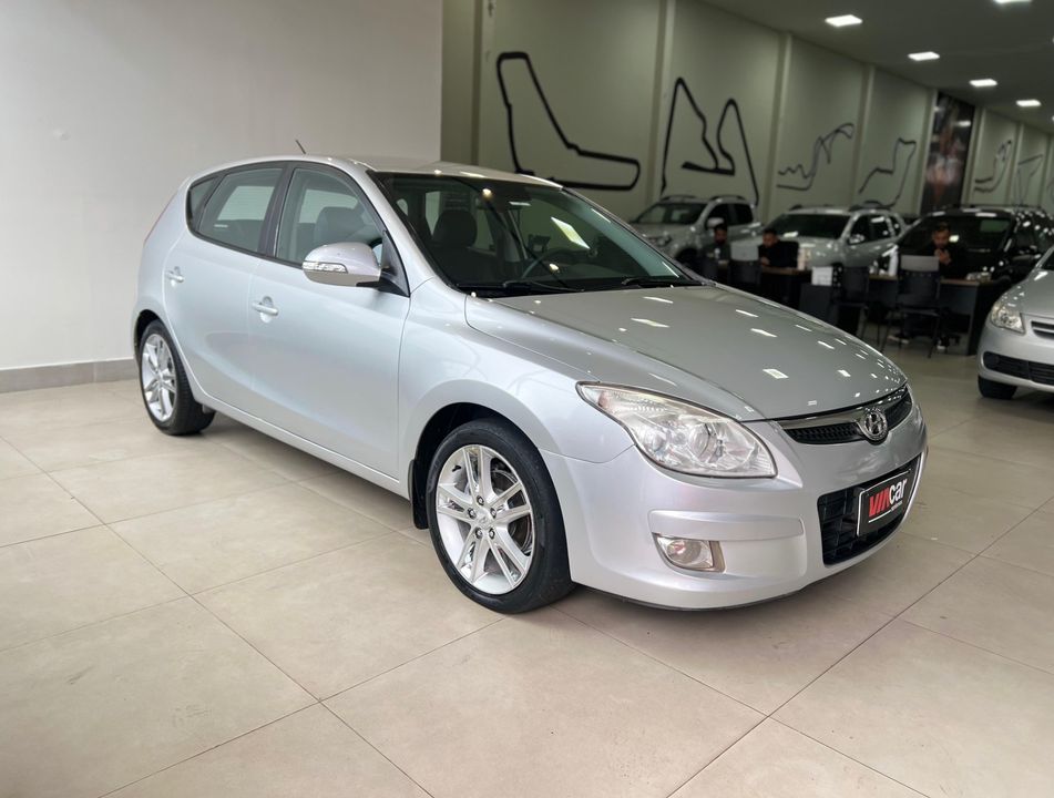 Hyundai i30 2.0 16V 145cv 5p Aut.