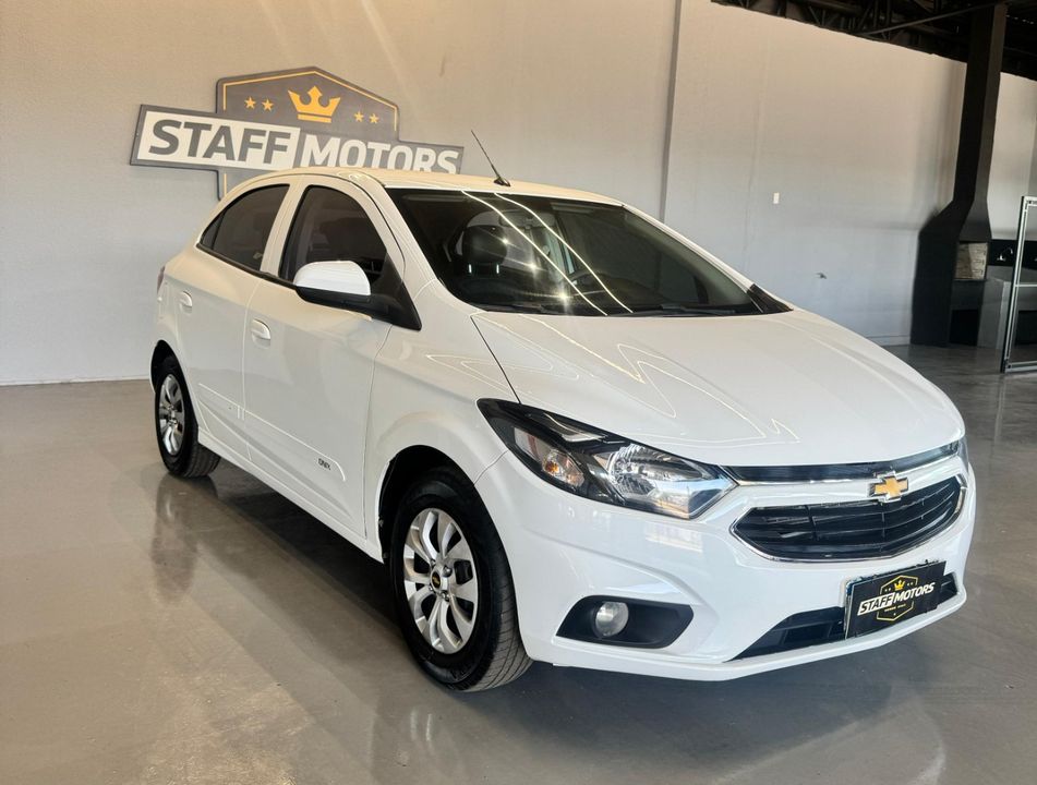 Chevrolet ONIX HATCH LT 1.0 8V FlexPower 5p Mec.