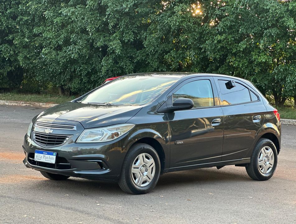 Chevrolet ONIX HATCH LT 1.0 8V FlexPower 5p Mec.