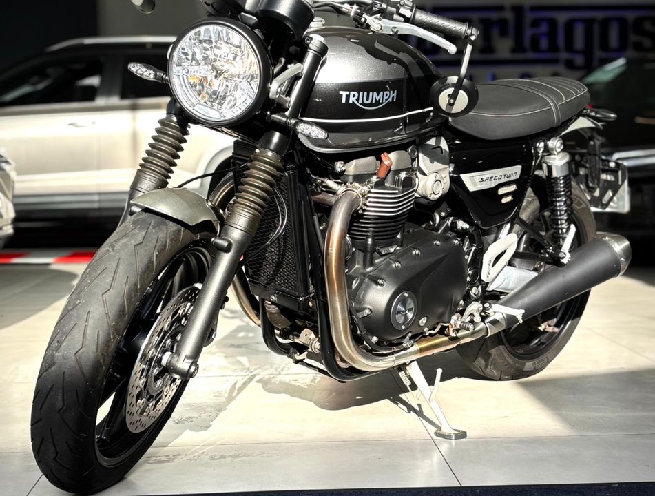 TRIUMPH Speed Twin 1200cc
