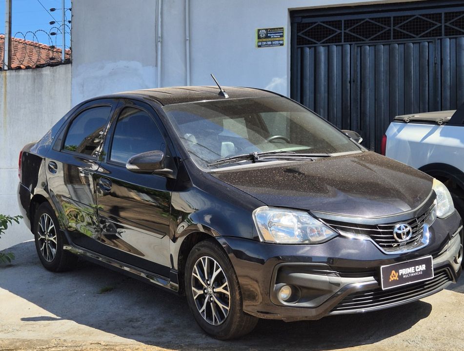 Toyota ETIOS PLATINUM 1.5 Flex 16V 4p Aut.
