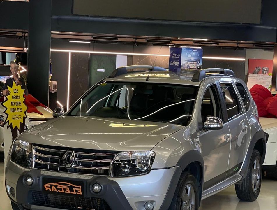 Renault DUSTER TECHROAD 2.0 Hi-Flex 16V Aut.