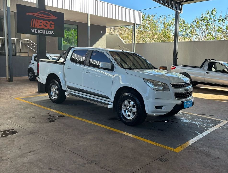 Chevrolet S10 Pick-Up LT 2.8 TDI 4x2 CD Diesel Aut