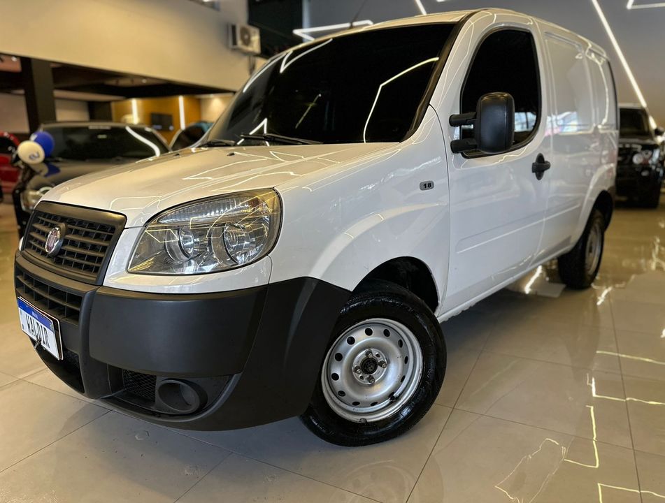 Fiat Doblo ESSENCE 1.8 Flex 16V 5p