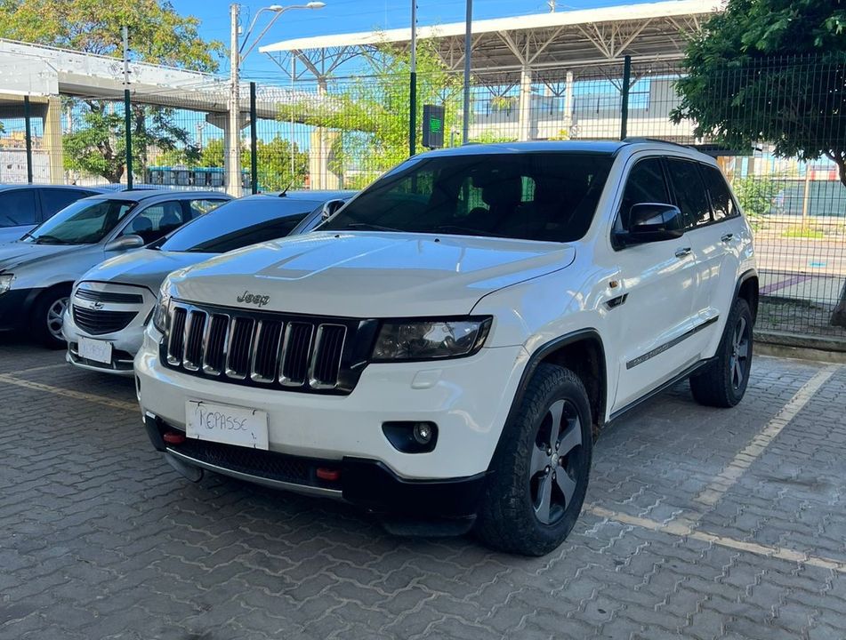 Jeep Cherokee Limited 3.7 4x4 V6 12V Aut.