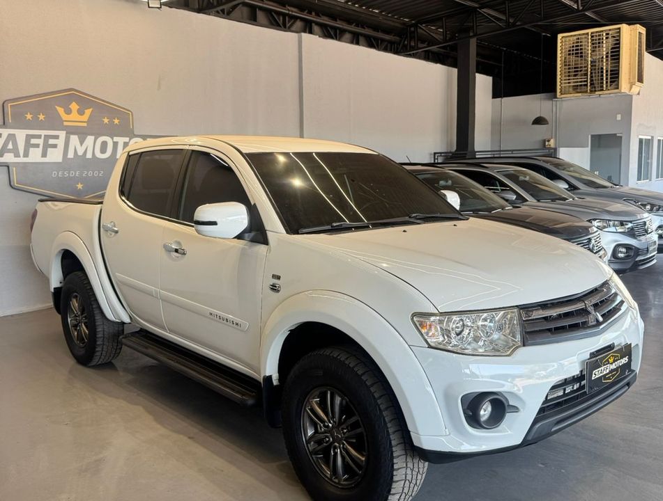 Mitsubishi L200 Triton HPE 3.2 CD TB Int.Diesel Aut