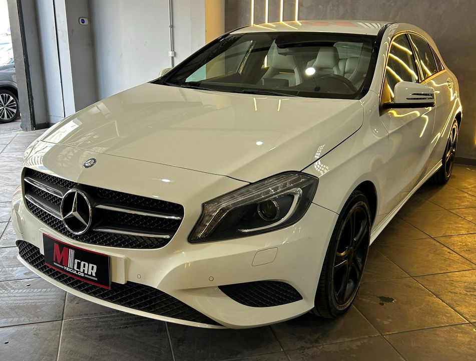 Mercedes Classe A 200 1.6 TB 16V Urban 156cv Aut.