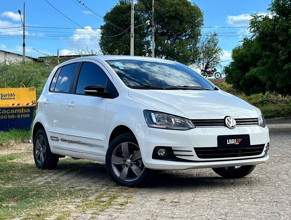 VolksWagen Fox Connect 1.6 Flex 8V 5p