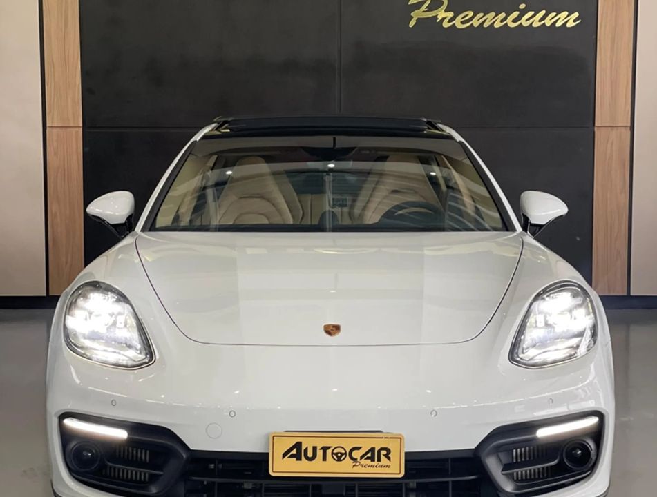 PORSCHE 4EHYB