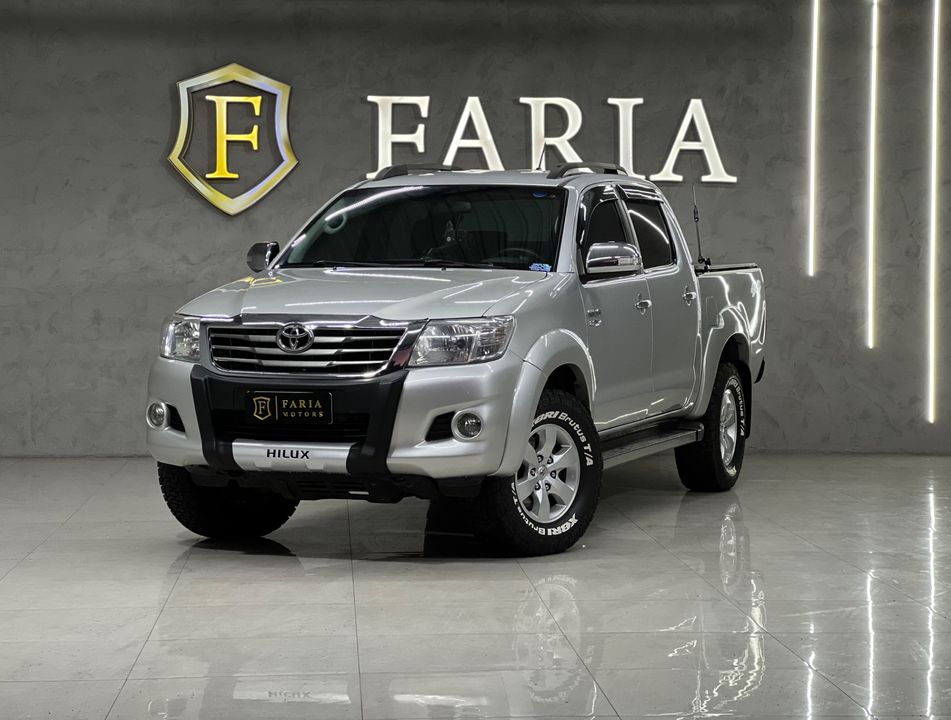 Toyota Hilux CD SRV 4x4 2.7 Flex 16V Aut.
