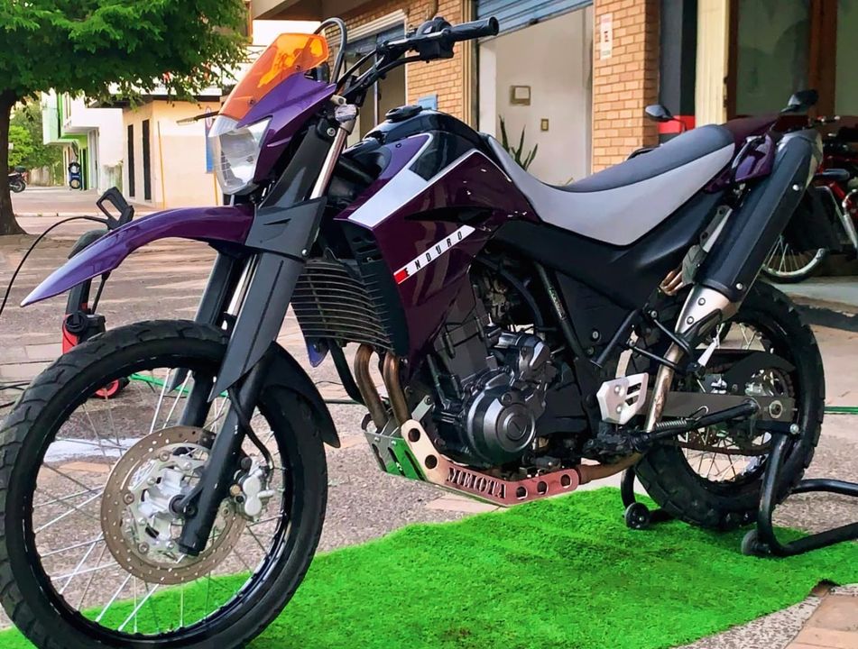 YAMAHA XT 660 R