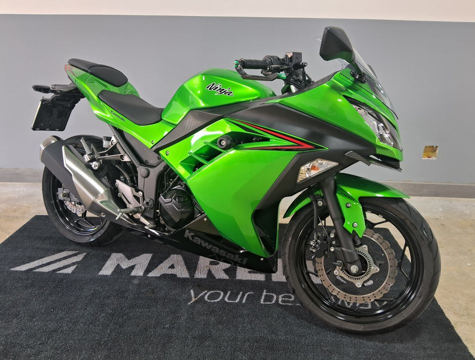 KAWASAKI NINJA 300