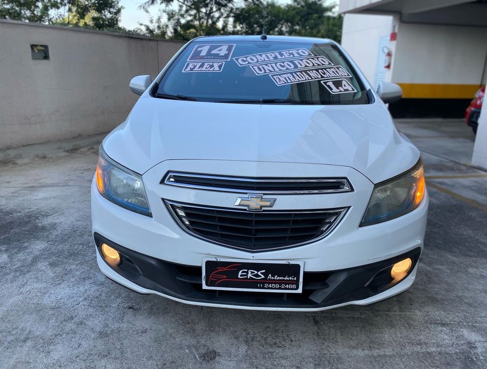 Chevrolet ONIX HATCH LTZ 1.4 8V FlexPower 5p Mec.