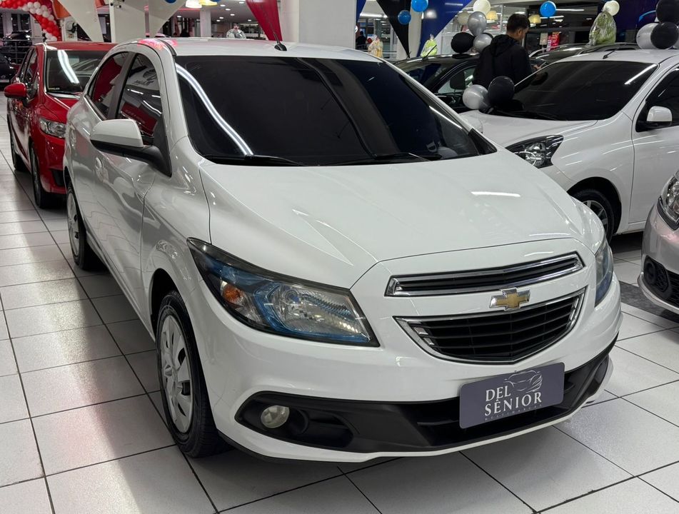 Chevrolet ONIX HATCH LT 1.4 8V FlexPower 5p Mec.
