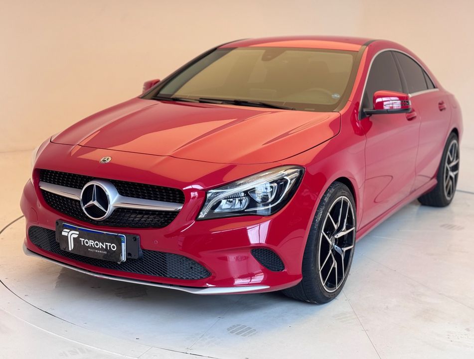 Mercedes CLA-180 1.6 16V 122cv Aut.